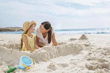 Ask the Doctor: Seasonal Safety Tips Ask the Doctor: Seasonal Safety Tips